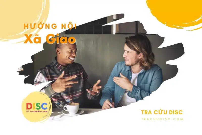 Người hướng nội xã giao thích gặp gỡ, tương tác với nhóm nhỏ bạn bè thân thiết Người hướng nội xã giao thích gặp gỡ, tương tác với nhóm nhỏ bạn bè thân thiết